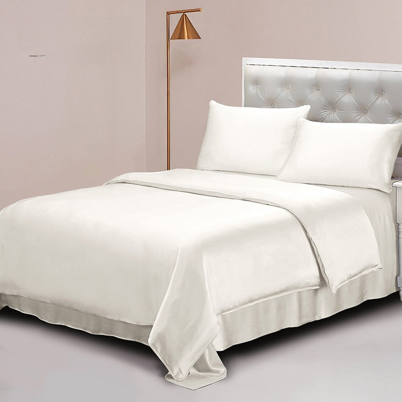 Luxury Mulberry Silk Bedding Four-Piece Set